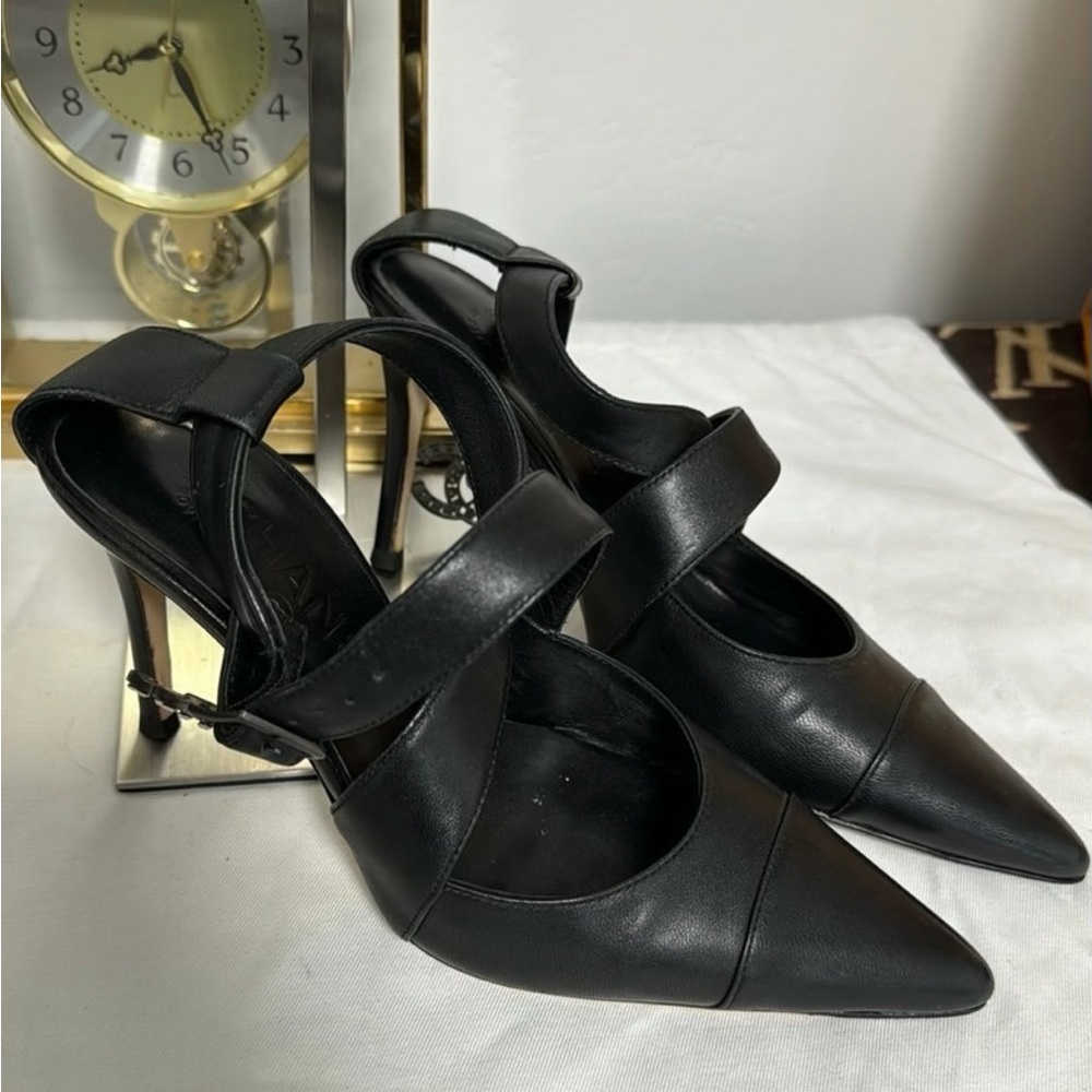 CHANEL Elegant Black Leather Heels